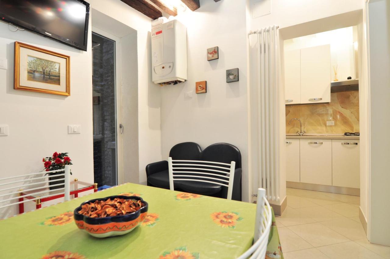 Cozy Apartment Near Rialto Bridge/ St.Mark Square Venedig Exteriör bild